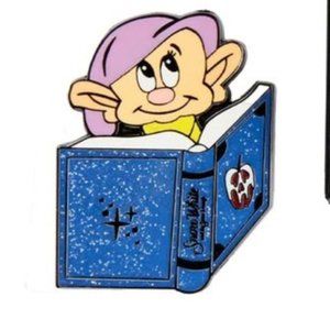 Disney Princess Books Surprise Box Collectible Lapel Pin - Snow White